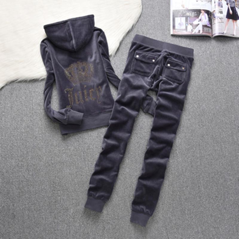 European Spring/Autumn JC Fashion Gold Velvet Women's Sportswear Set with Hotfix Letter Details