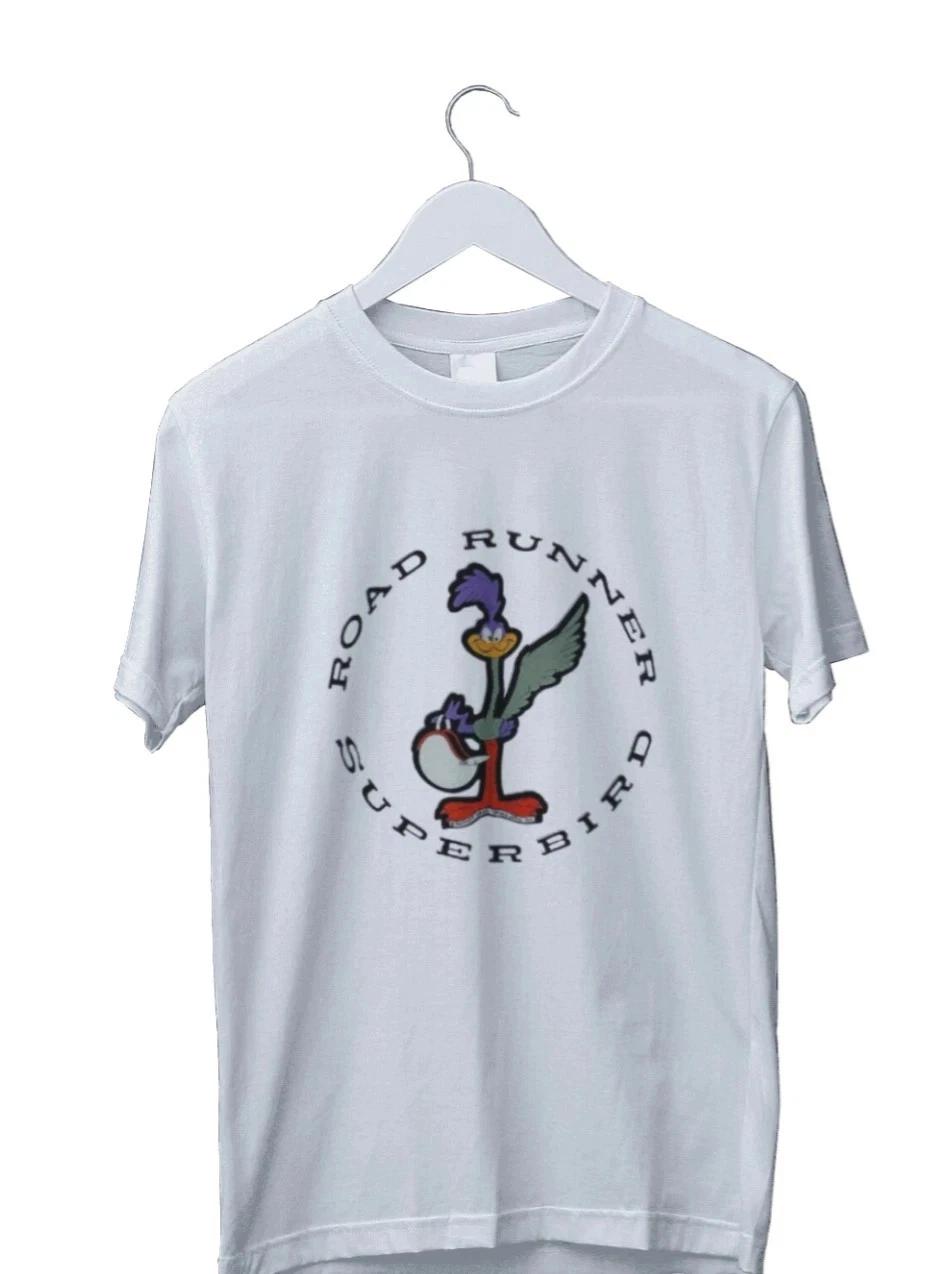 Road Runner Superbird Classic Muscle Car Graphic T-Shirt XS
