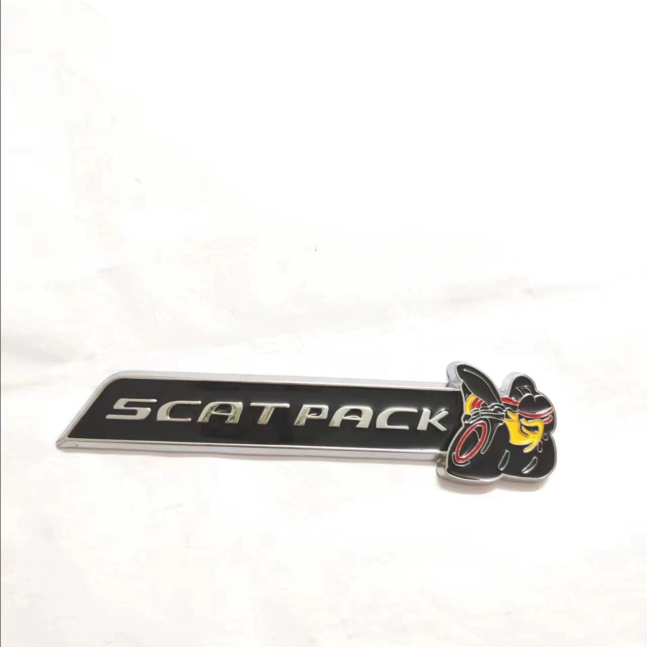 

Эмблема на переднюю решетку автомобиля, наклейка на кузов для каравана Challenger Caliber Charger Durango Bumblebee Super Bee, наклейка с логотипом 15.4cm badge sticker чёрный/серебряный