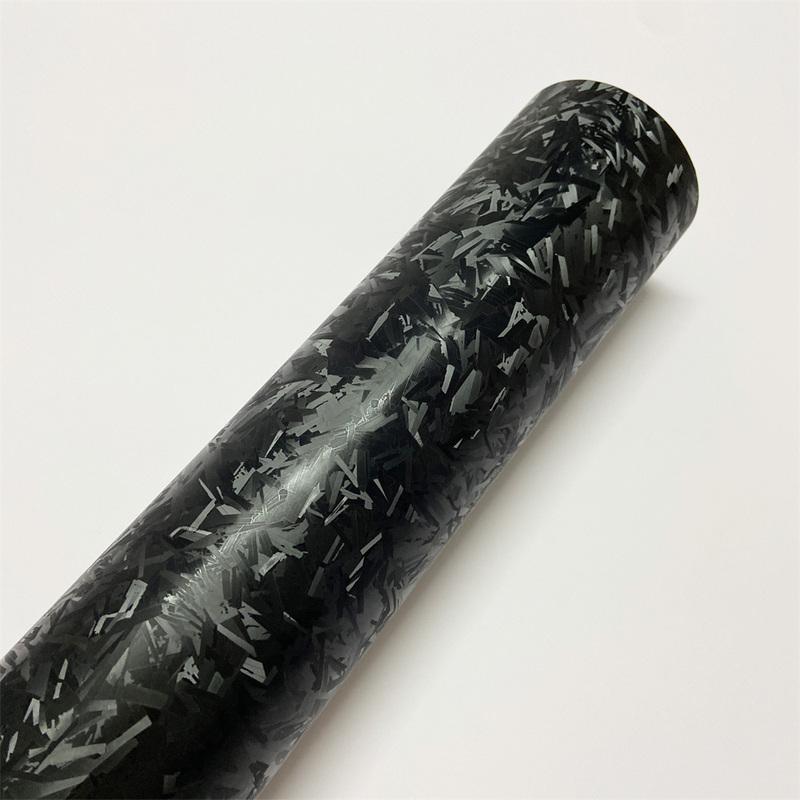 Kohlefaser-Kurzschnitt-Schmiedevinyl Auto-Wrap-Folie Auto-Modifikations-Aufkleber Schutzstreifen Türschweller Seite