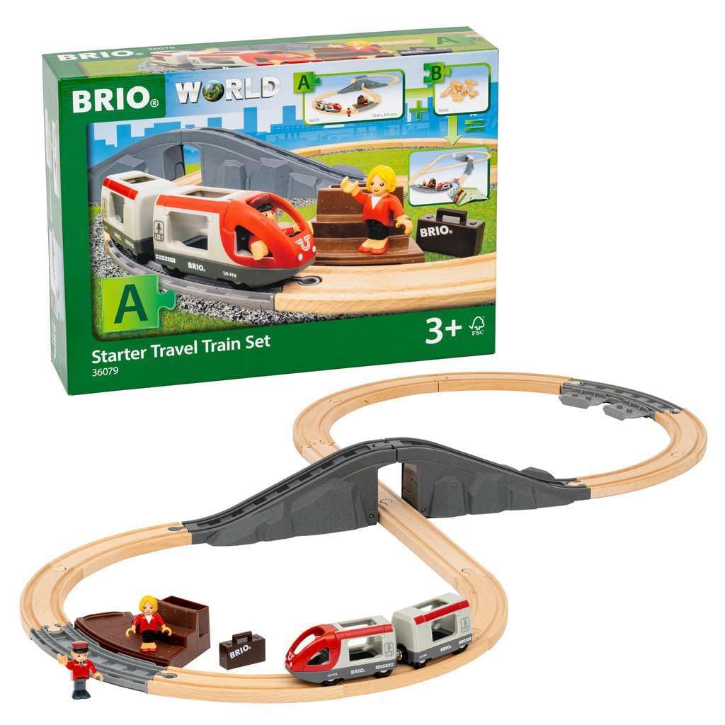 BRIO Travel Train Starter Set 36079, for Ages 3 and Up (toy Train with Wooden Tracks)