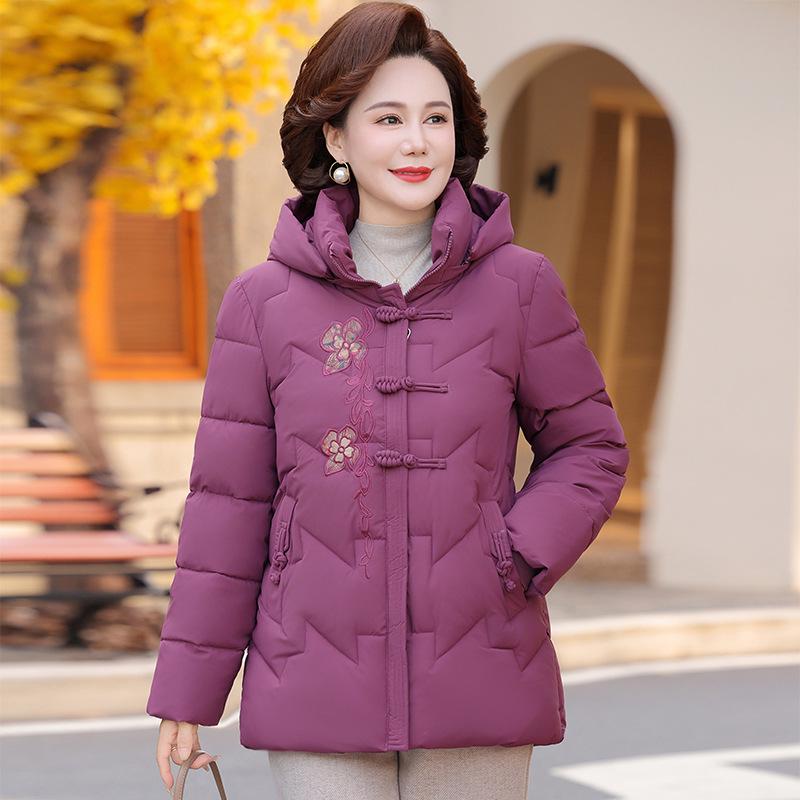 

Elegant Embroidered Cotton Jacket for Middle-Aged Women - Thicker Short, Autumn/Winter Wear 2XL (105-120 lbs)