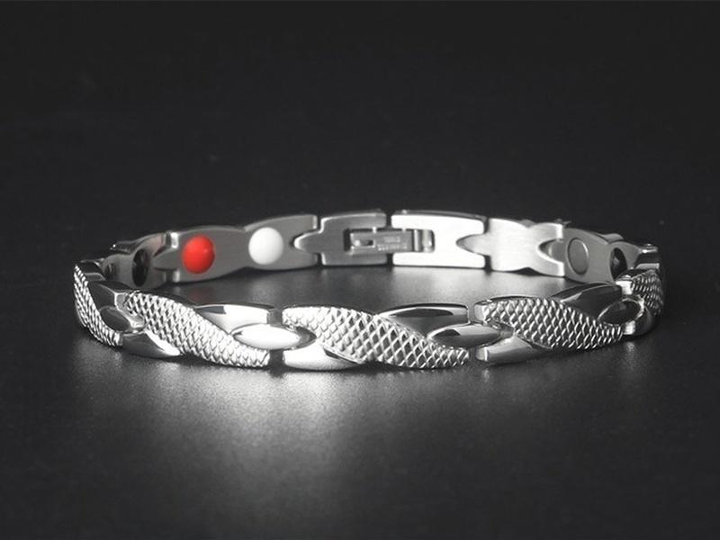 Bracelet magnétique d'énergie de santé de conception de Dragon unisexe 4 couleurs Bracelet en acier inoxydable