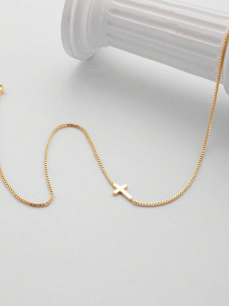 1 Pc Stainless Steel Plated Fashion Versatile Women's Small Cross Pendant Necklace, Dainty Clavicle Chain, Faith Necklace