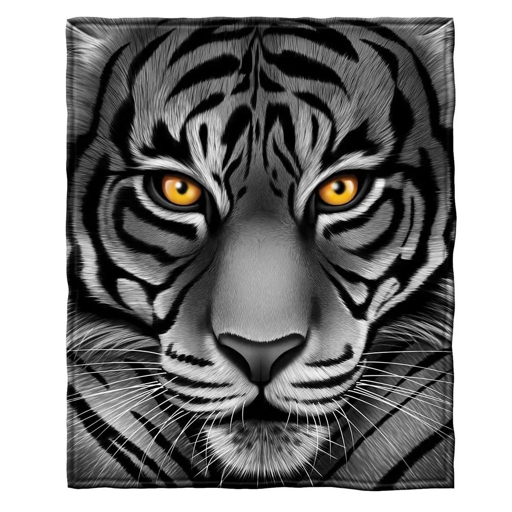 Realistic Tiger Skin Blankets Flannel Textile Decor Animal Print Skin Animal Portable Warm Throw Blankets for Bed Rug Piece King