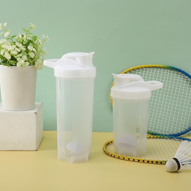700ML Portable Fitness Water Cup, Meal Replacement Milkshake Cup, Protein Powder Shaker Cup, Graduated Mixing Cup