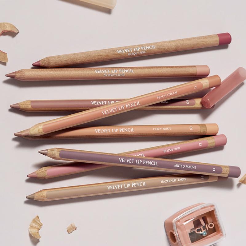 

CLIO Бархатный карандаш для губ 1,45 г 14 Hazelnut Taupe