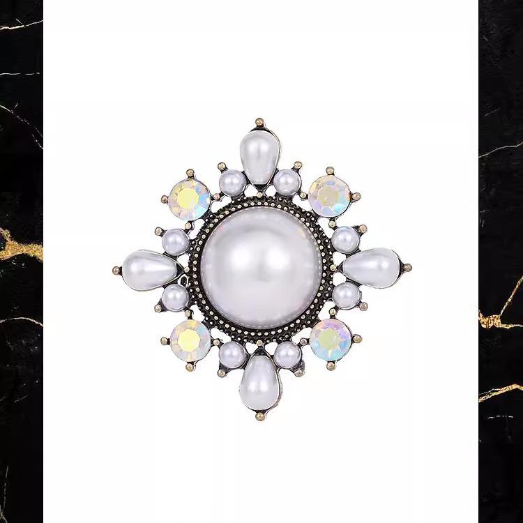 

Барочная ретро-брошь, изысканный жемчужный корсаж в стиле суда, дизайн Sense Niche Pin, костюм с аксессуарами