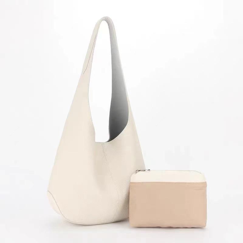 Большая вместительная мягкая кожаная большая сумка для отдыха — фото 7