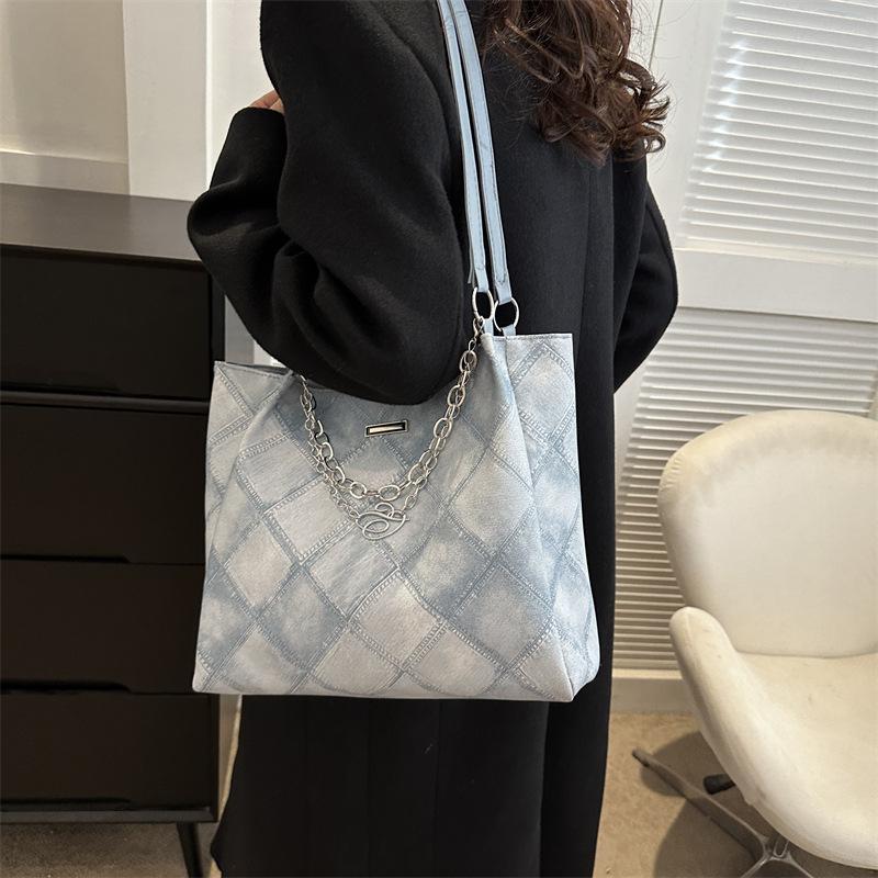 Korean Version of Large-capacity Underarm Bag for Women In Winter New Casual Tote Bag Fashionable Korean Version of One-shoulder Crossbody Bag