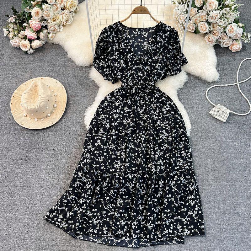 Chic South Korea Bubble V Neck A- line Dress Short Sleeve