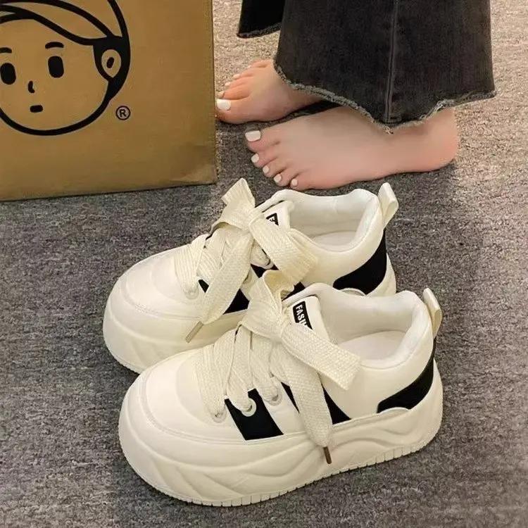 

Модные женские туфли Maillard Bread на флисовой подкладке, повседневные спортивные туфли из хлопка 2024 года, толстая основа, теплая, мягкая подошва, белый цвет, летний сезон 35 чёрный