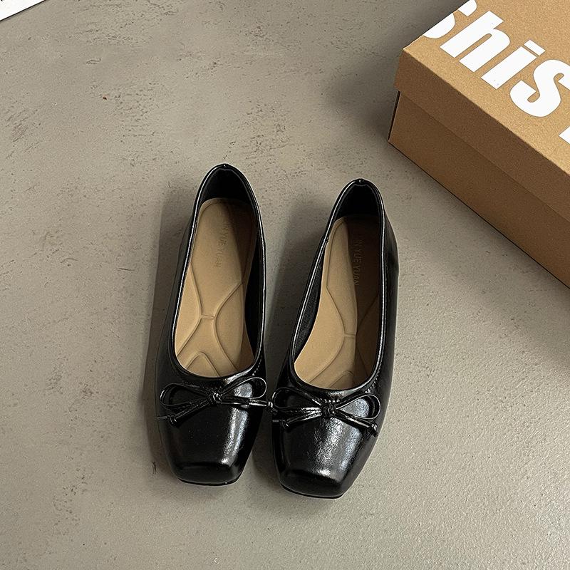 Fairy wind gentle Mary Jane shoes female summer new bow square head flat sole shoes silver light mouth beanie shoes