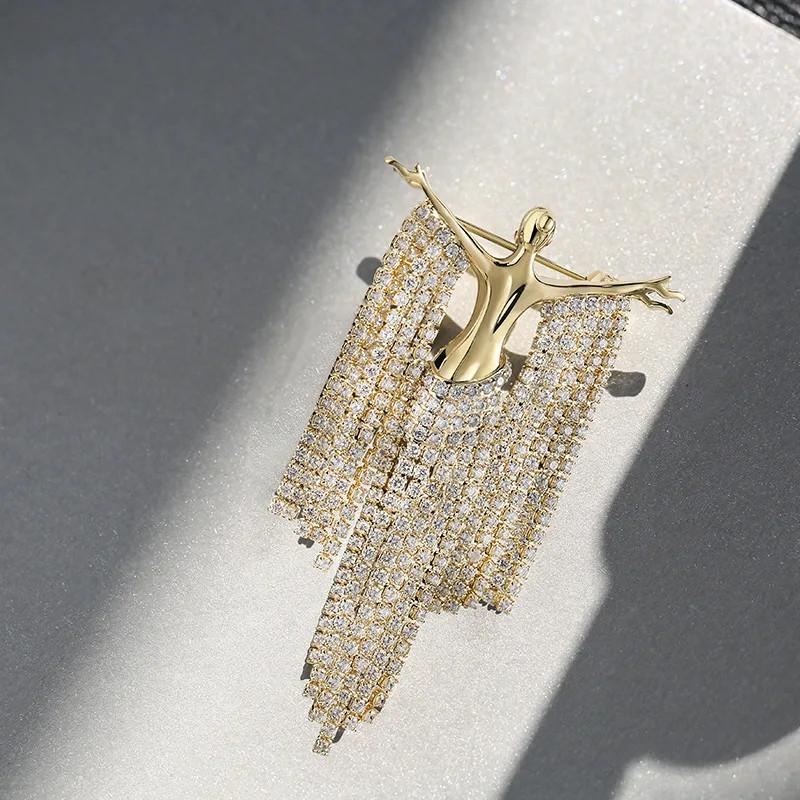 Fashion Gold Color Tassel Brooch Autumn Suit Pins Fashion Lady Jewelry Corsage