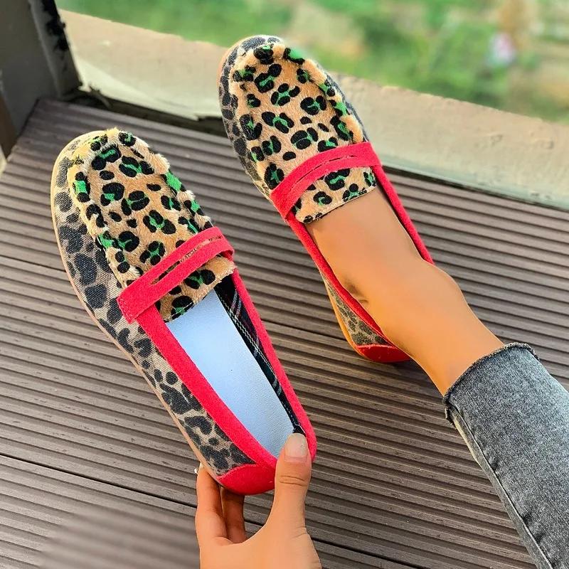 Fashion Women's Shoes 2024 Hot Sale Slip on Women's Flats Fashion Leopard Print Casual Flat Shoes New Plus Size Light Flat Low Heels