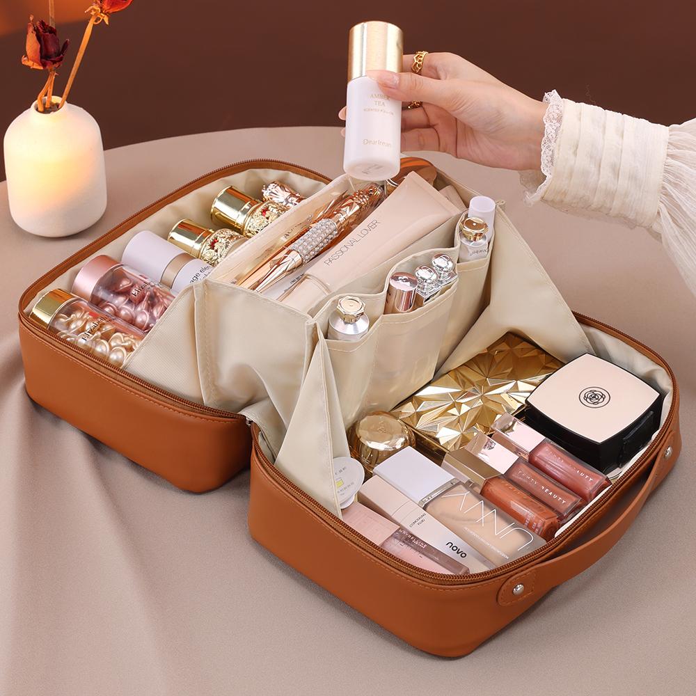 

High Capacity Waterproof PU Leather Makeup Bag Women s Portable Travel Cosmetic Storage Bag Skin Care Wash Bag коричневий