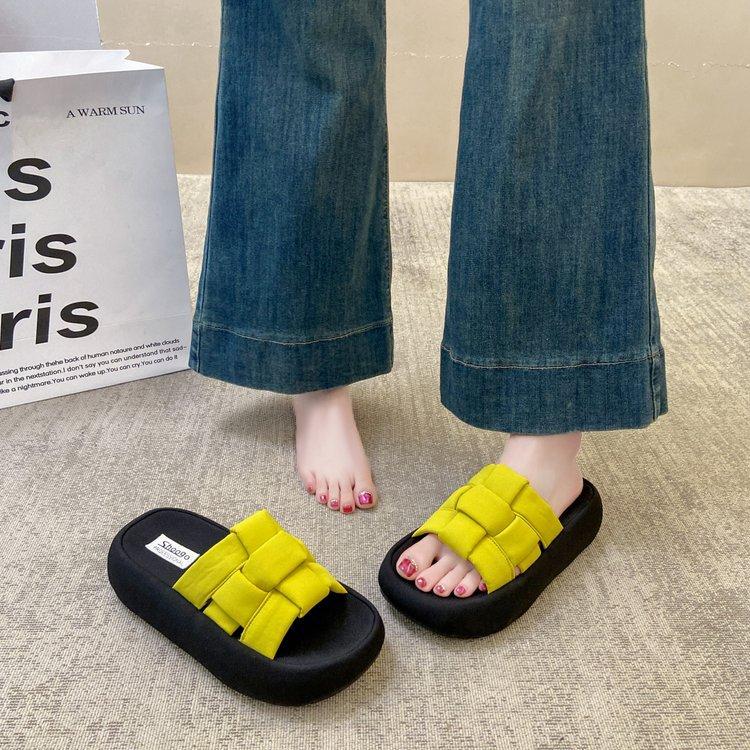Woven Thick-bottomed Cool Slippers for Women's Outer Wear 2025 New Summer Height-increasing Fashion Slippers One-word High-end Sandals