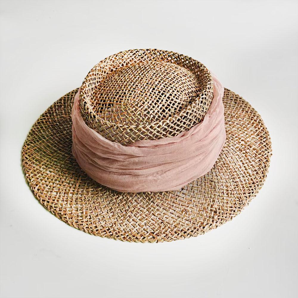 Women Raffia hat French style Summer Straw Sun Hat Women Wide Brim Beach Cap Breathable Hollow Holiday Panama hat Leather Bow