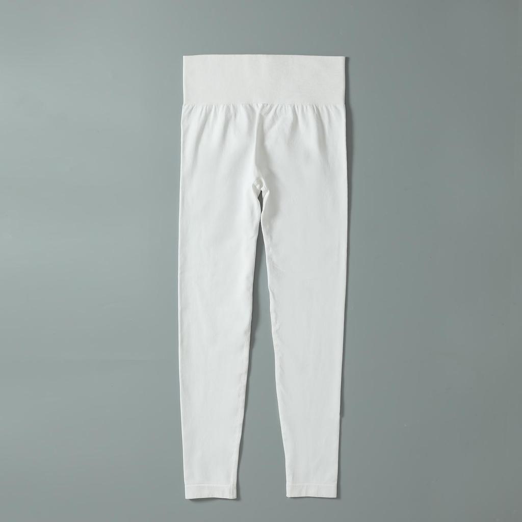 Seamless European and American Yoga Set: Women's Sports Bra & High-Waisted Pants with Long Sleeves