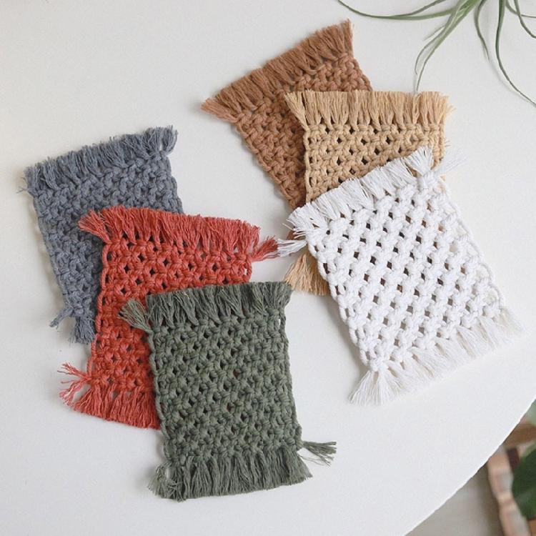 2pcs Crochet Cotton Table Pads Heat Resistant Placemats Colorful Coaster Decorative and Protective Mats for Hot Dishes