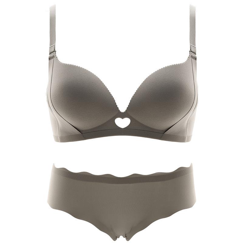Traceless underwear women's small breasts gather and show big, thin summer styles receive secondary breasts, anti-sagging bra cover,sexy no steel ring