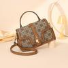 Versatile Oblique Span Small Square Bag, High-end Retro Small Bag, Autumn and Winter New Women's Bag, Fashionable and Simple Shoulder Bag.