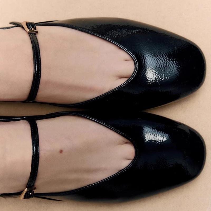 Fashion Women's Fashion Flat Shoes Spring New Square Head Shallow Mouth Word with Soft Sole Anti-slip Wear-resistant Single Shoes