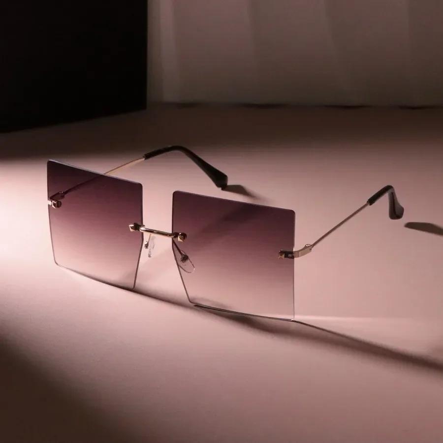 Big Frame Classic Square Sunglasses Women Men Brand Designer Personality Sun Glasses Female Male Colors Mirror