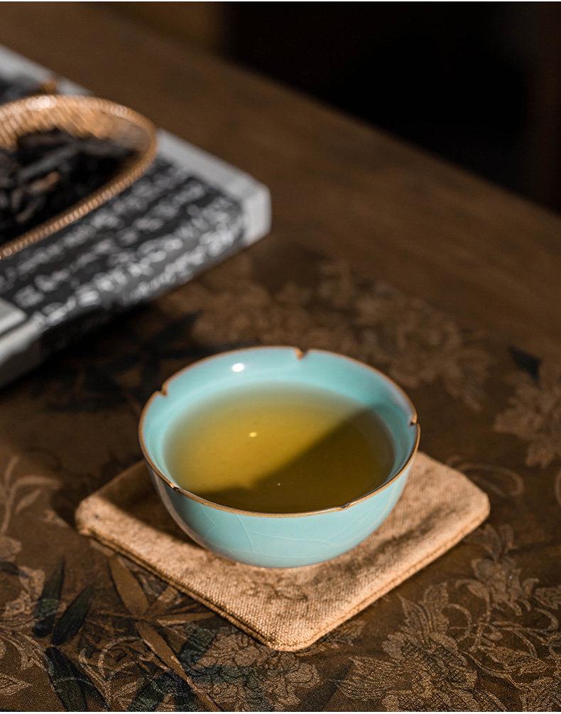 Handmade Ru Kiln Celadon Ceramic Tea Cup for Gongfu Tea Ceremony