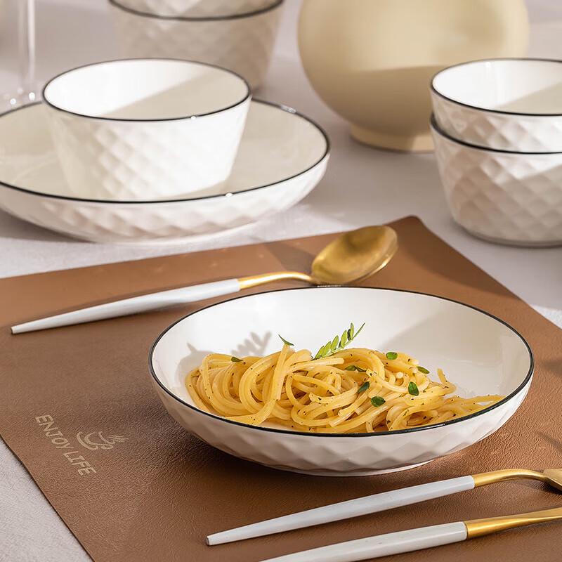 KANGMO Cream Style Ceramic Dinnerware Set