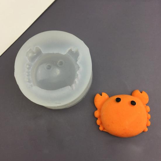 2Pcs Cute Turtle Crab Mold Food-Grade Silicone Mold Chocolate Resin Soap Mold Easy-Release Reusable Baking Mold for Cake Decor Decompression Toy