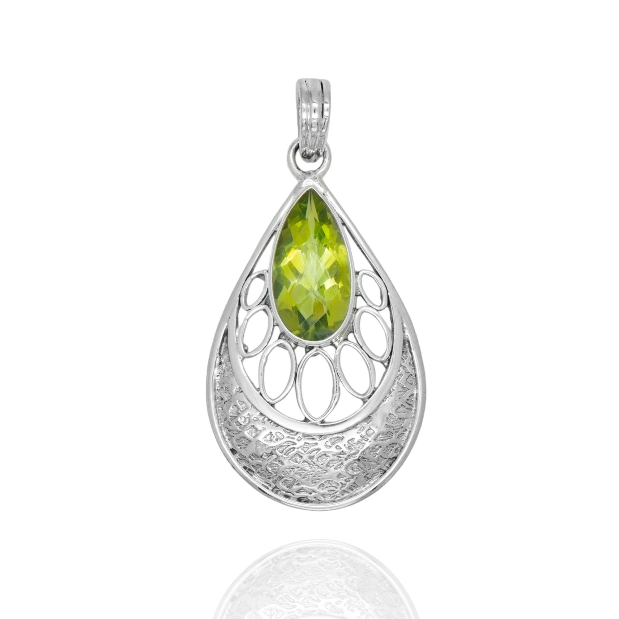 

Green quartz pendant, 92.5% silver pendant for her, Pear shape pendant, green stone pendant зелений