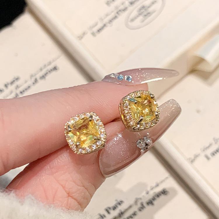 

Anenjery блестящие геометрические квадратные циркониевые серьги для женщин модные изысканные простые универсальные ювелирные изделия подарок жёлтый