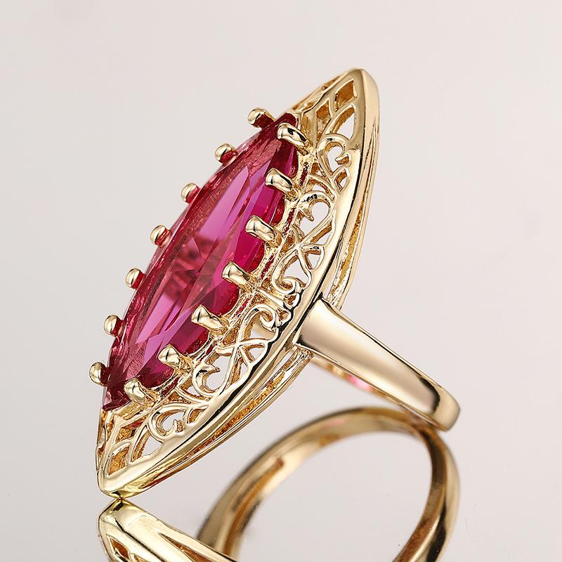 Huitan Noble Gold Color Ring for Women Marquise Shaped Engraved Design Fashion Party Wedding Holiday Accessories Chic Jewelry