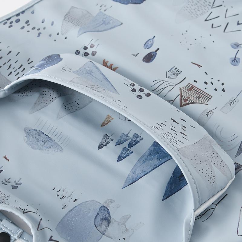 Dwustronny śliniaczek niemowlęcy bez rękawów w stylu koreańskim: Wodoodporny i odporny na zabrudzenia do karmienia