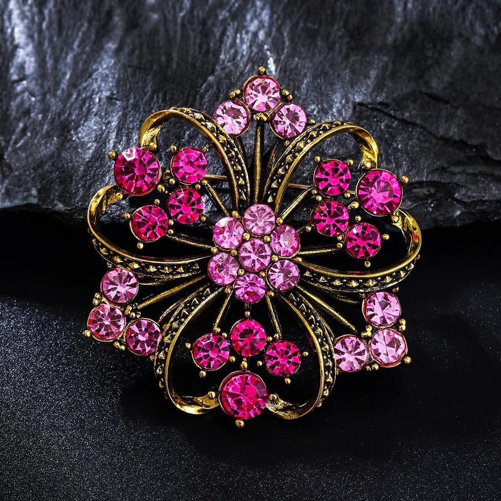 Elegant Green Floral Brooch for Suits and Evening Dresses