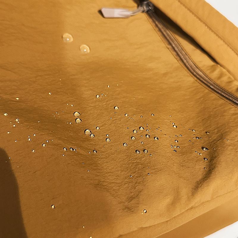 Student Schoolbag Men's Large Capacity Outdoor Travel Backpack Lightweight Women's Backpack