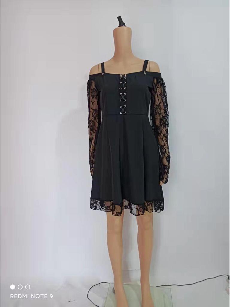 Sukienka vintage z koronką, na jedno ramię, z rękawem trąbkowym