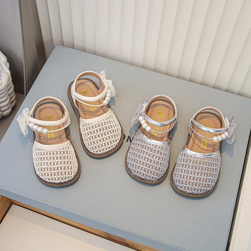 Girls Sandals 2025 New Summer Children's Shoes Fashion Bag Head Woven Princess Shoes Girls Soft-soled Beach Shoes