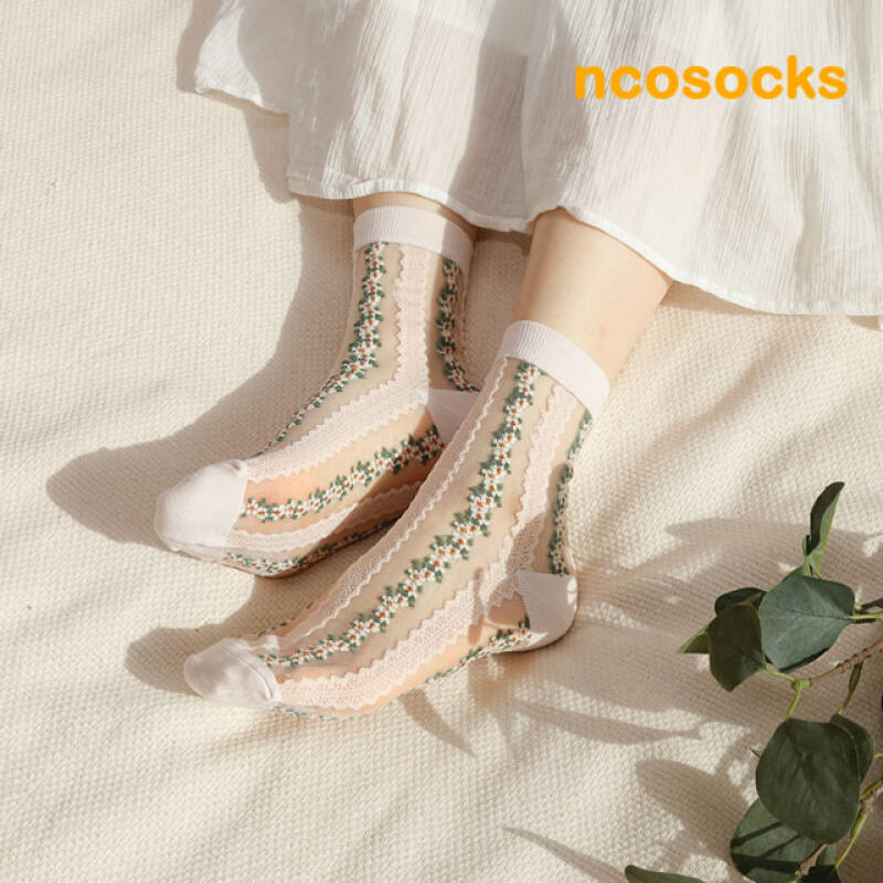 SSRU041_Garden Flower See-Through Socks