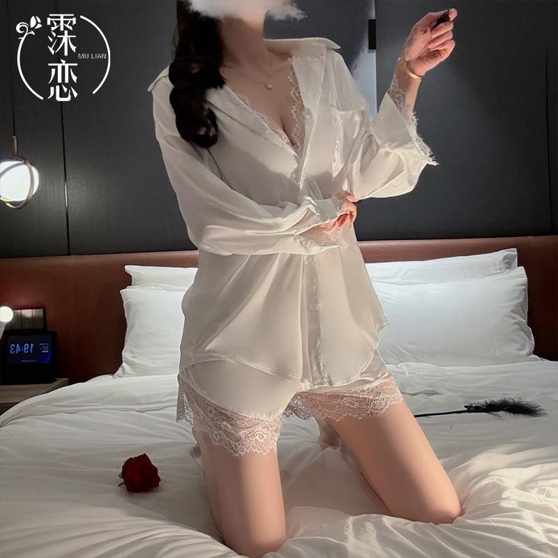 Sexy underwear Sexy women's pure desire simple shirt Lace splicing shorts Thin pajamas