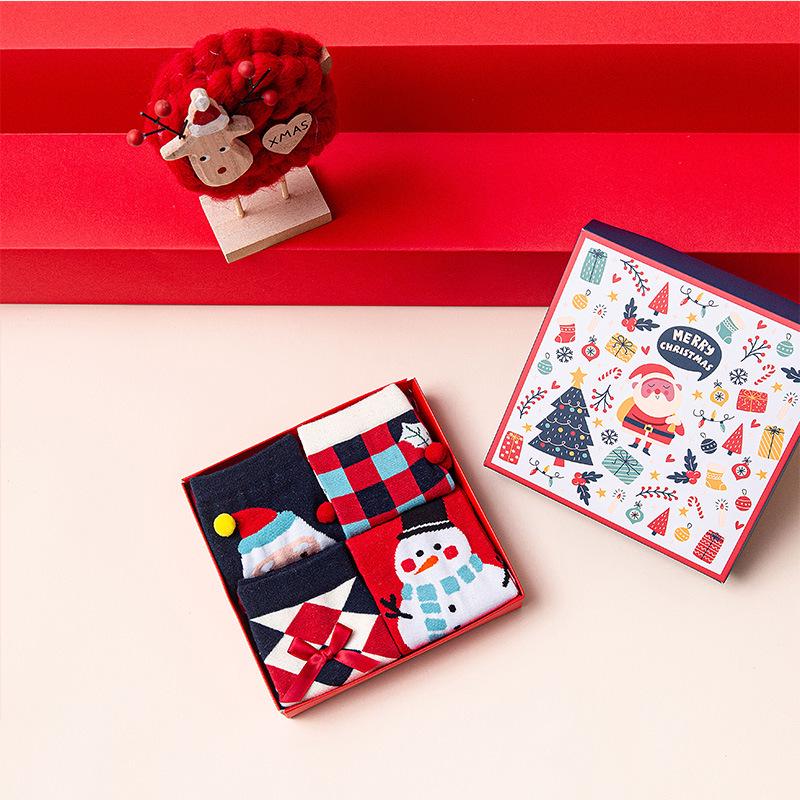 2022 Women's Christmas Gift Set: Cute Japanese-Style Cartoon Mid-Calf Cotton Socks