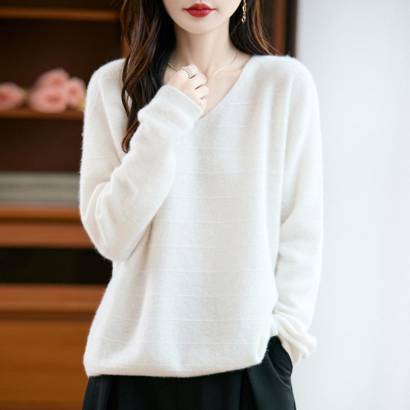 Women's V-Neck Pure Wool Sweater: Lightweight, Lazy Style Knit for Autumn & Winter, Cashmere Base Layer.