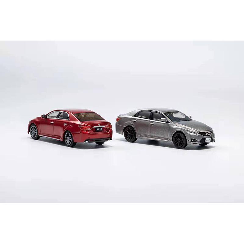 GCD 1:64 Toyota REIZ MARK X Alloy Car Model Boy Toy Adult Collection Ornament