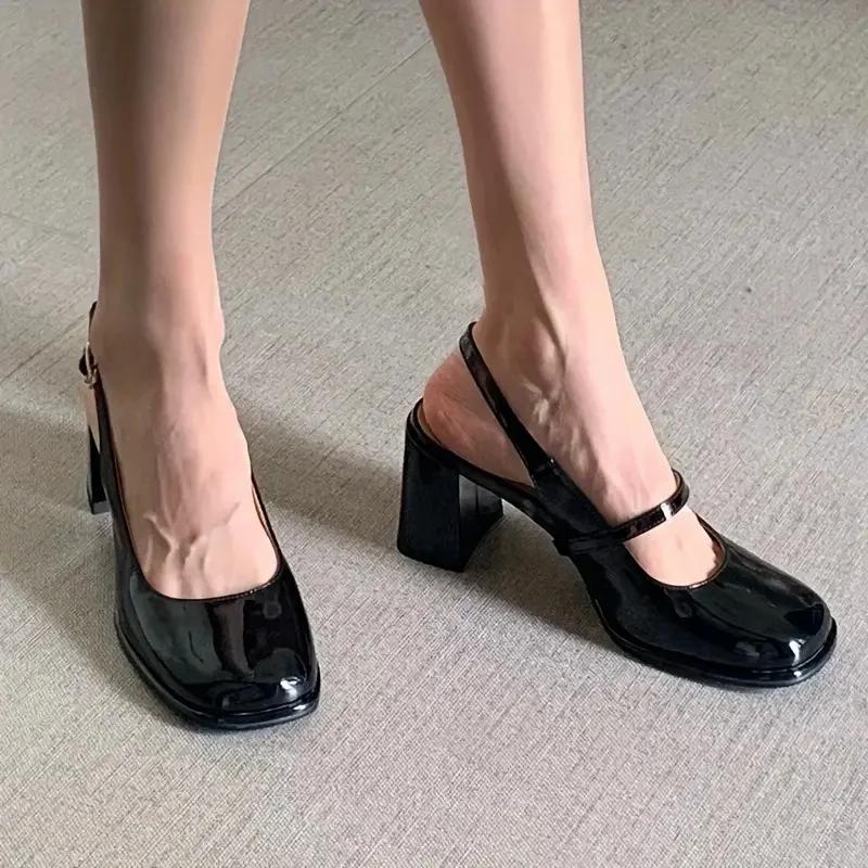 Sandalen Damen Sommer Neu Dicke Absätze Lackleder Mary Janes Partyschuhe Schnalle hinten Bequem und Elegant Damenschuhe