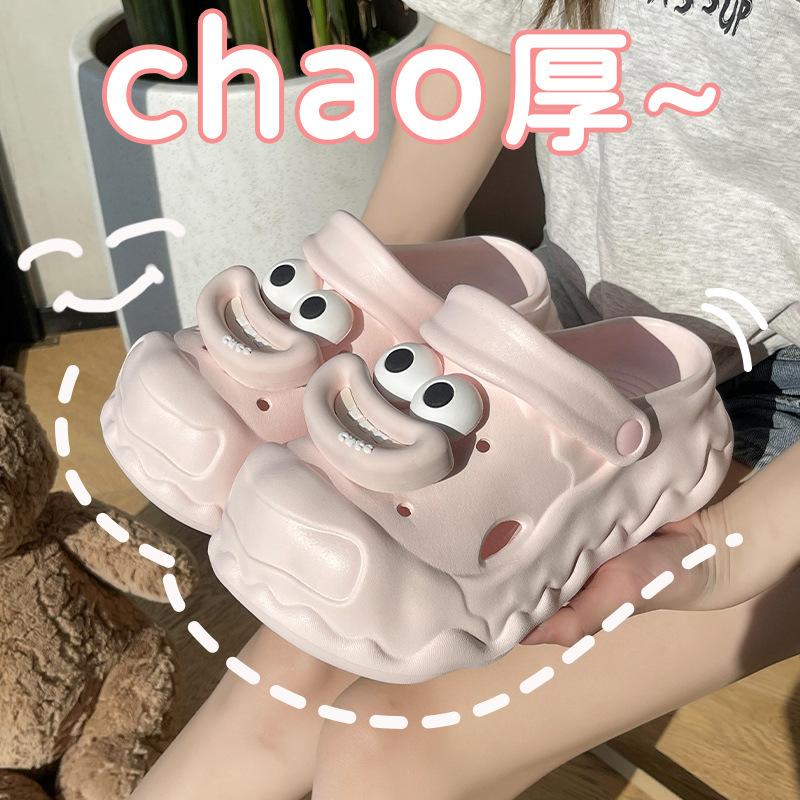 Fashion DIY Cute Cartoon Slippers For Women Indoor Street Shoes Soft EVA Fashion Clogs Thick Sole Close Toe Female Platform Sandals
