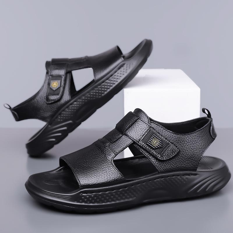 Fashion Summer New Leather Sandals for Men Fashion Casual Solid Color Dual-use Beach Shoes Male Soft Sole Designer Slipper Shoes Man