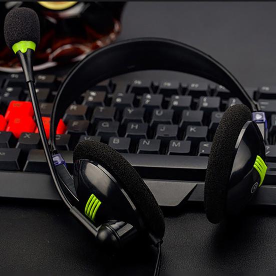 Dual Socket Wired HD-compatible Microphone Superior Headset with Sound Quality Wired Headphones