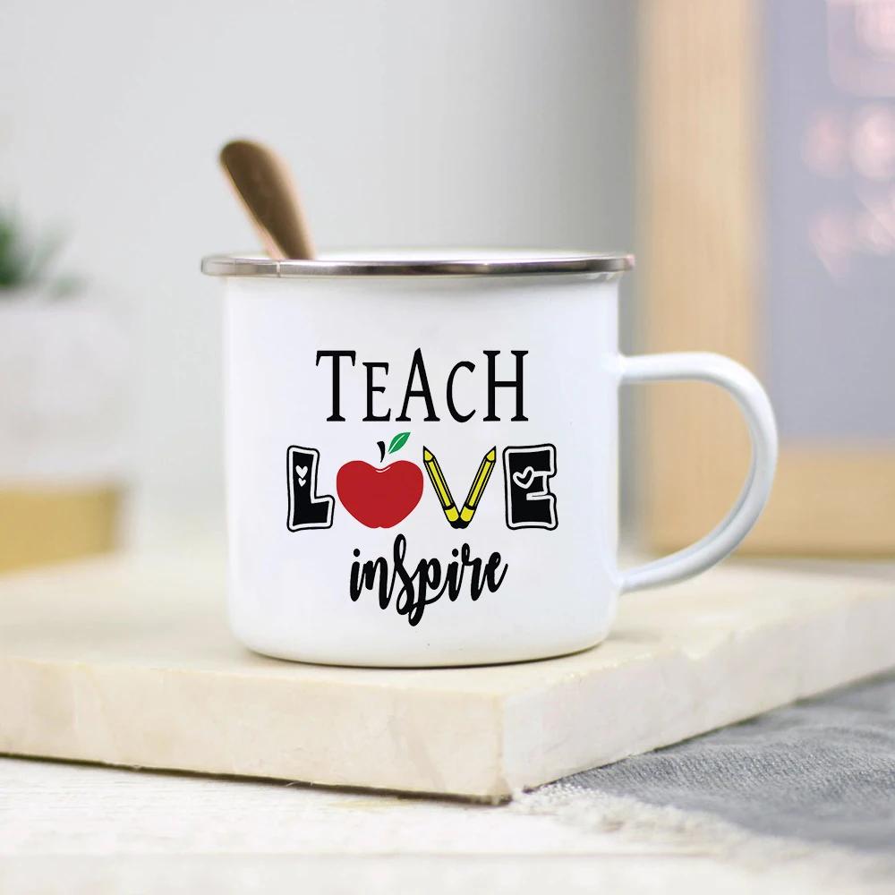 Es braucht ein großes Herz, um kleine Geister zu formen Lehrer Emaille Tasse Kreativer Lehrer Schule Wasserbecher Kaffeetassen Lehrertagsgeschenke