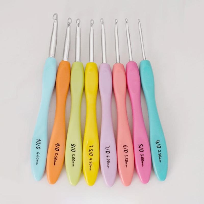 8Pcs Crochet Hook, Plastic Crochet Needle for Crocheting Yarns, Ergonomic Handle Crochet Hook Set, Crochet Needle Set